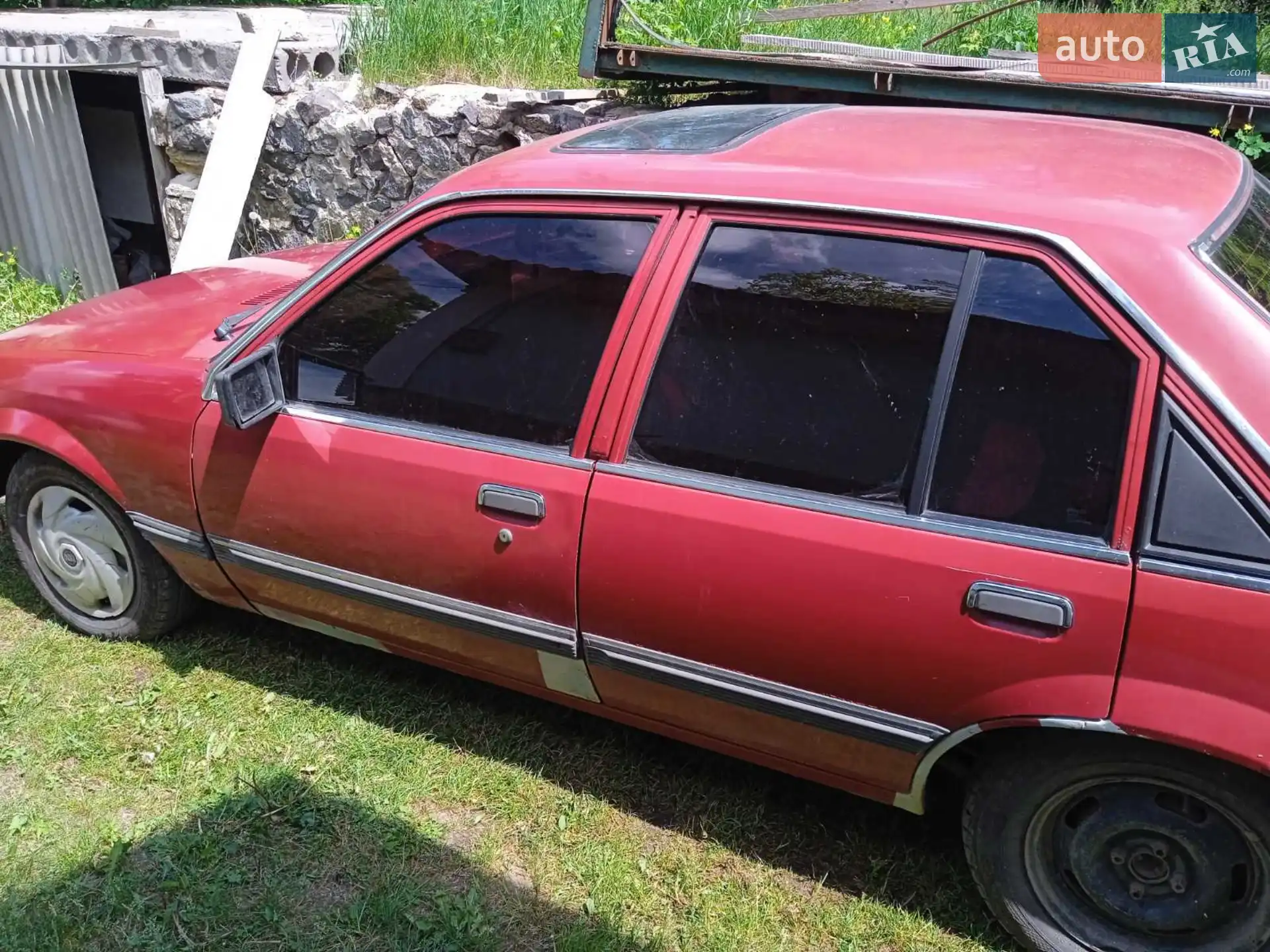 Opel Rekord, 1986