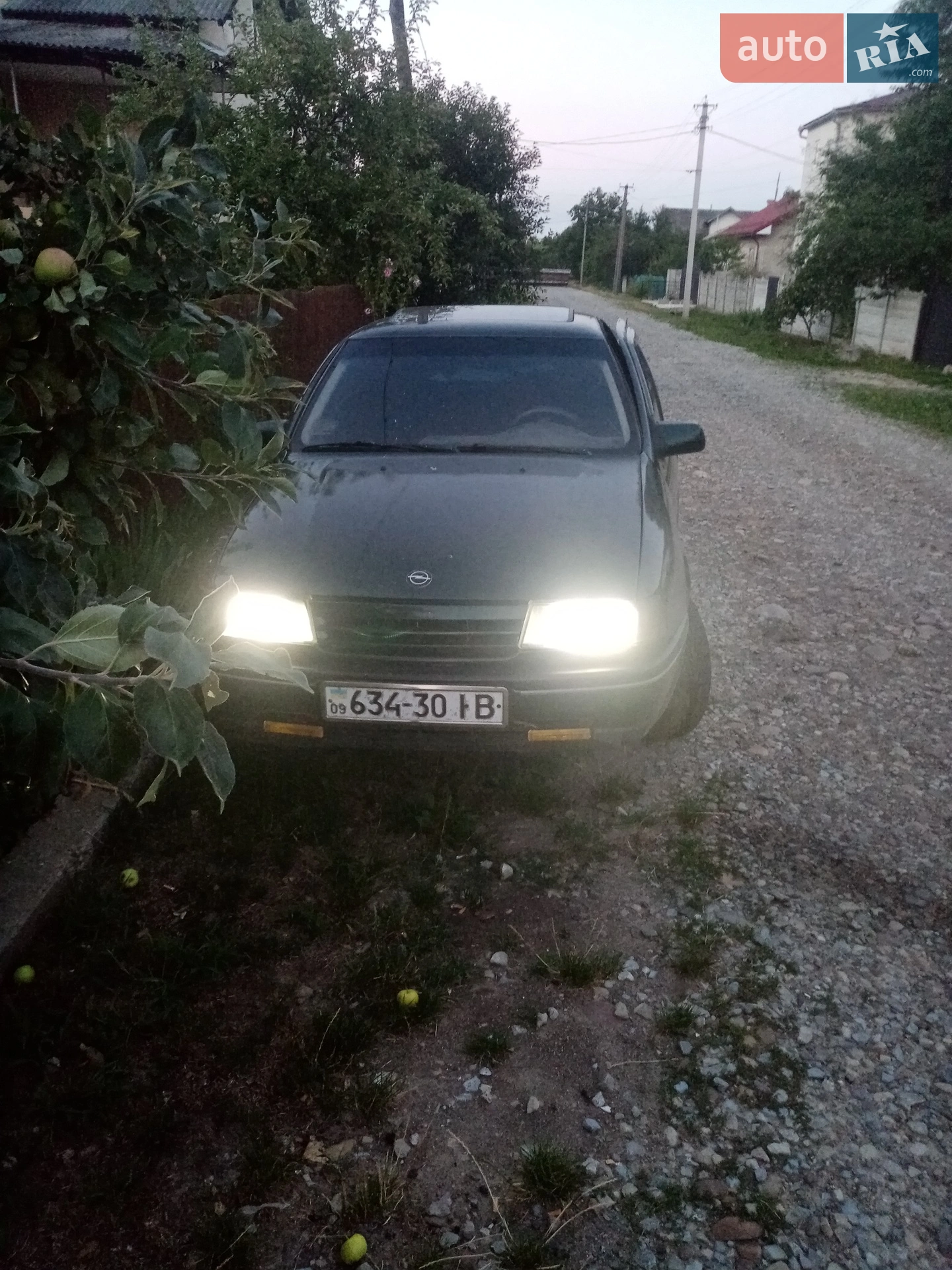 Opel Vectra, 1992