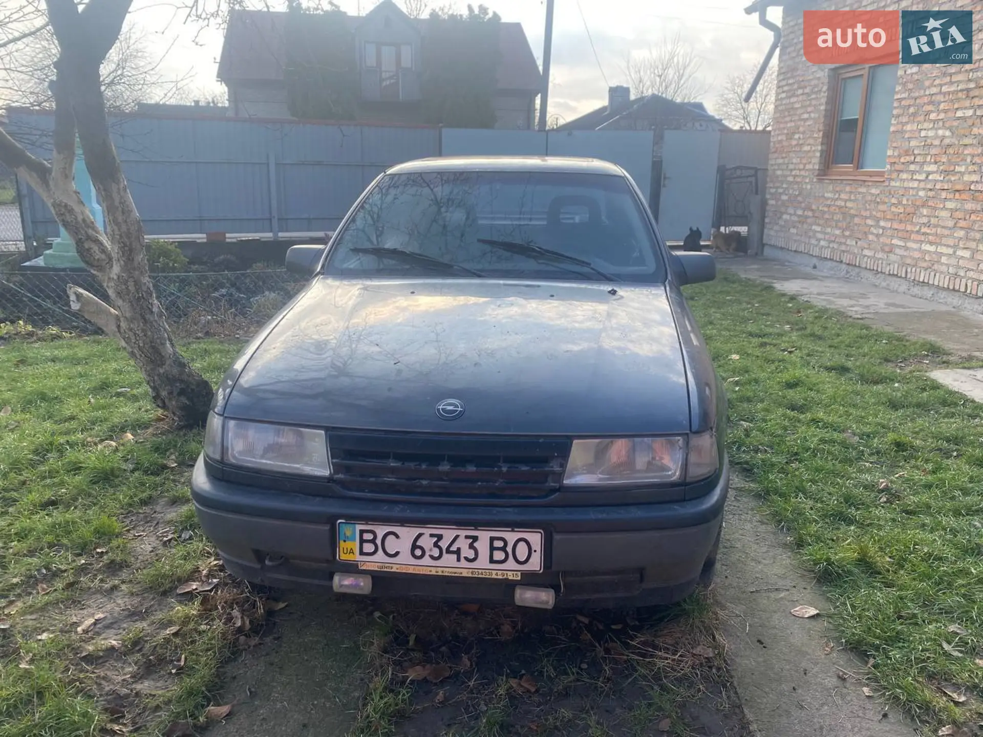 Opel Vectra, 1990