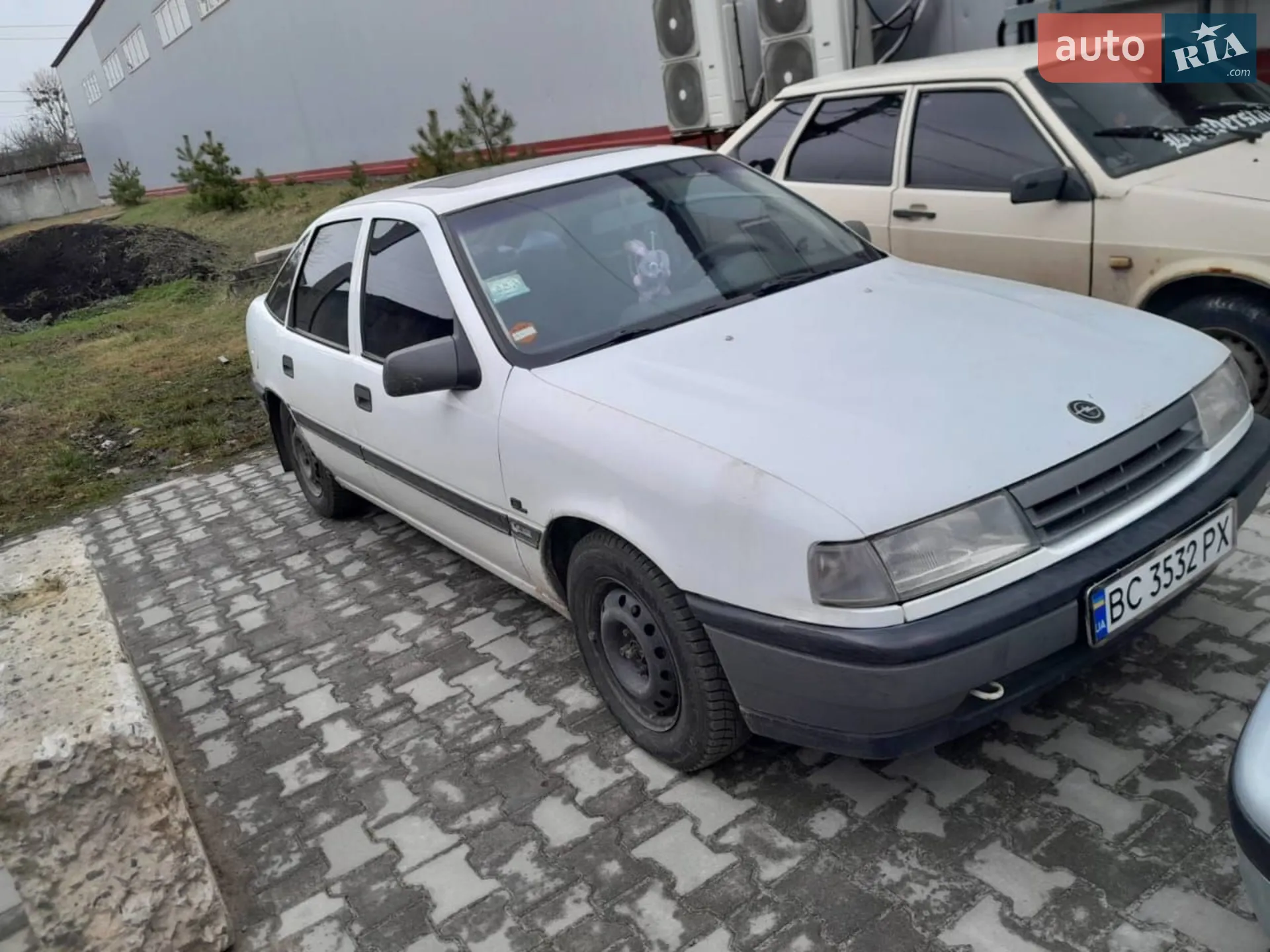 Opel Vectra, 1992