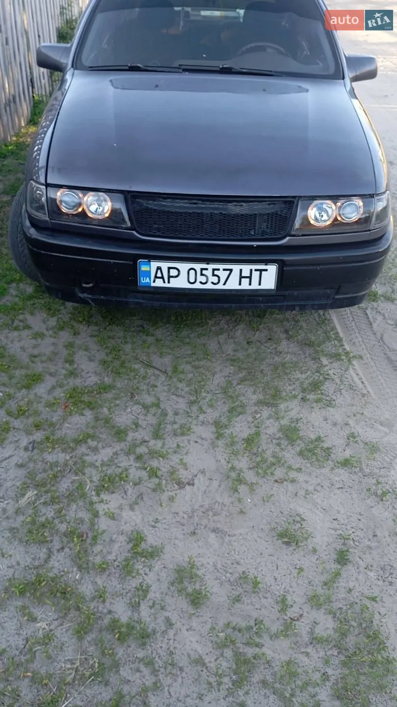 Opel Vectra, 1990