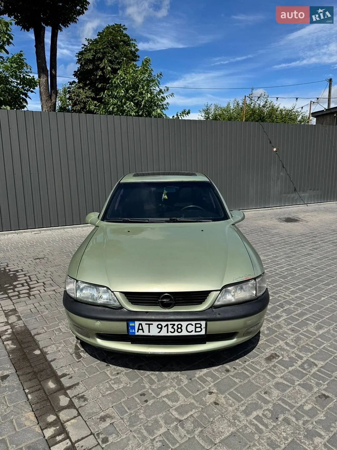 Opel Vectra, 1996
