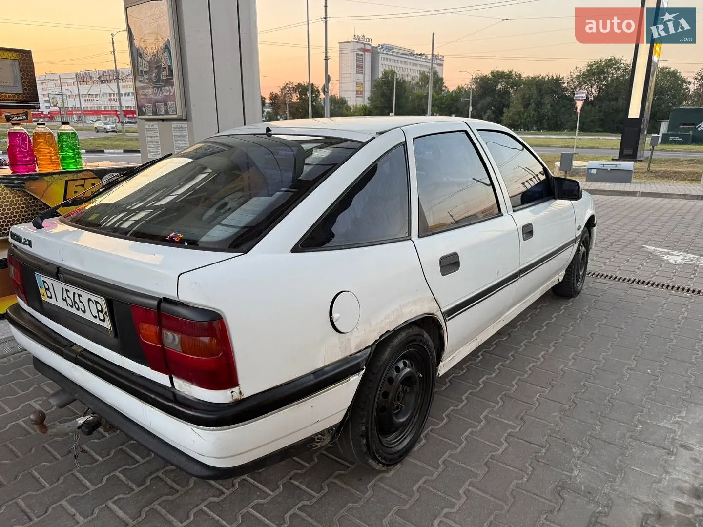 Opel Vectra, 1989