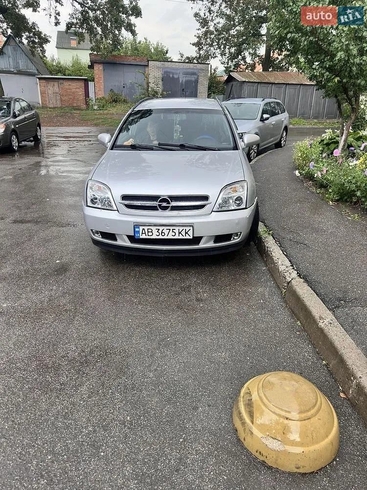 Opel Vectra, 2004