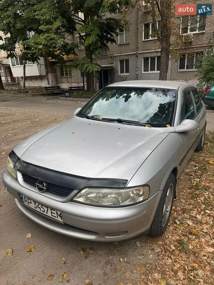 Opel Vectra, 1998