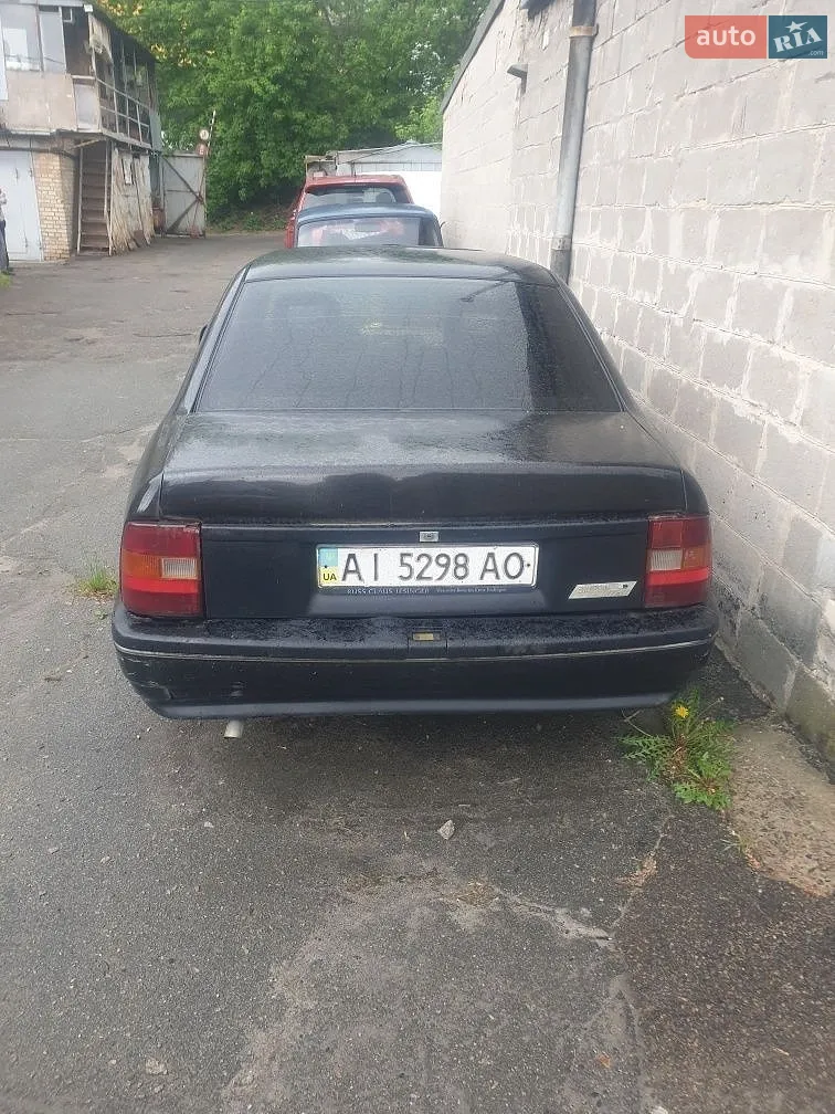 Opel Vectra, 1989
