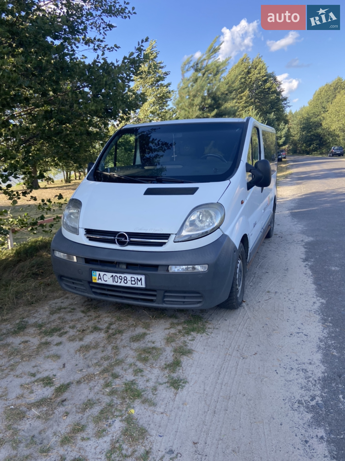 Opel Vivaro 2002 — 1