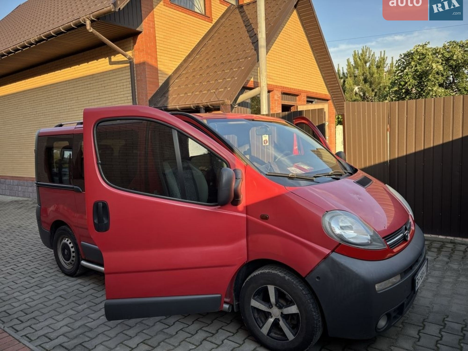 Opel Vivaro, 2005