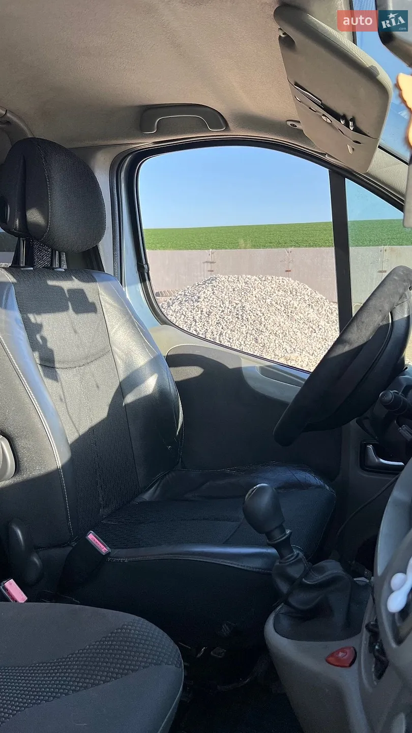 Opel Vivaro, 2008