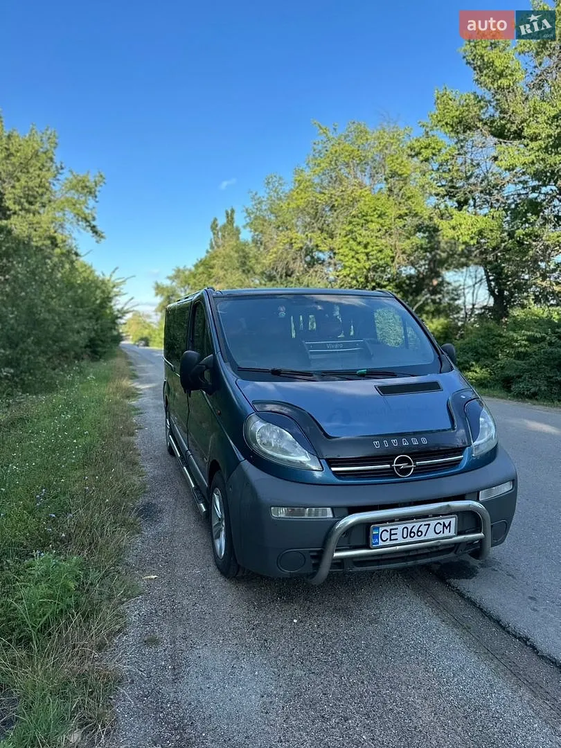 Opel Vivaro, 2004