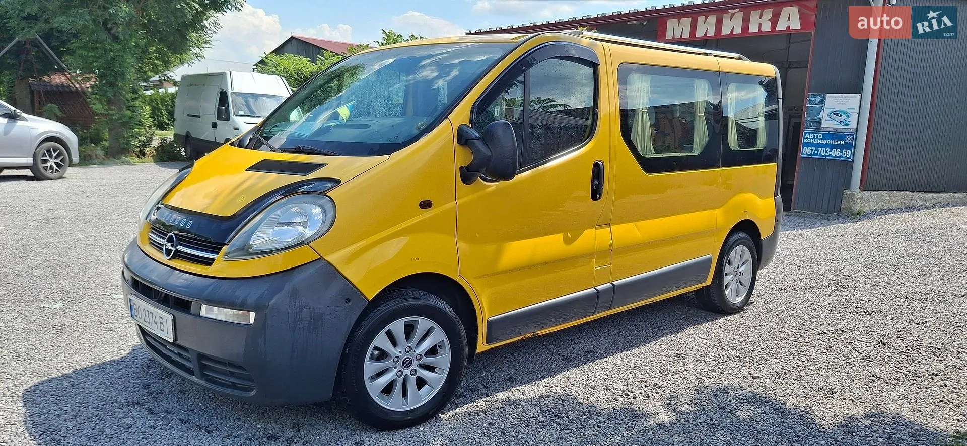 Opel Vivaro, 2004