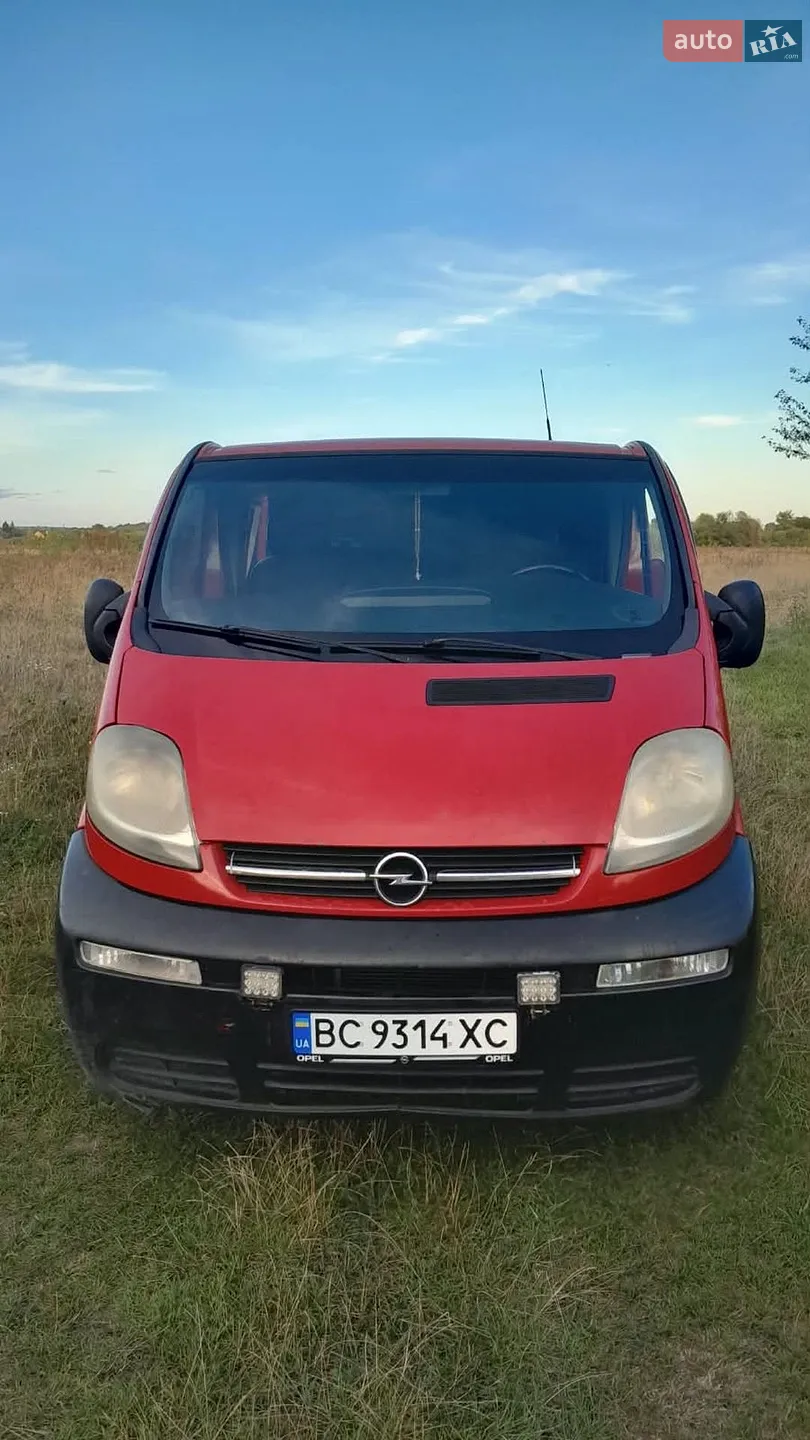 Opel Vivaro, 2002