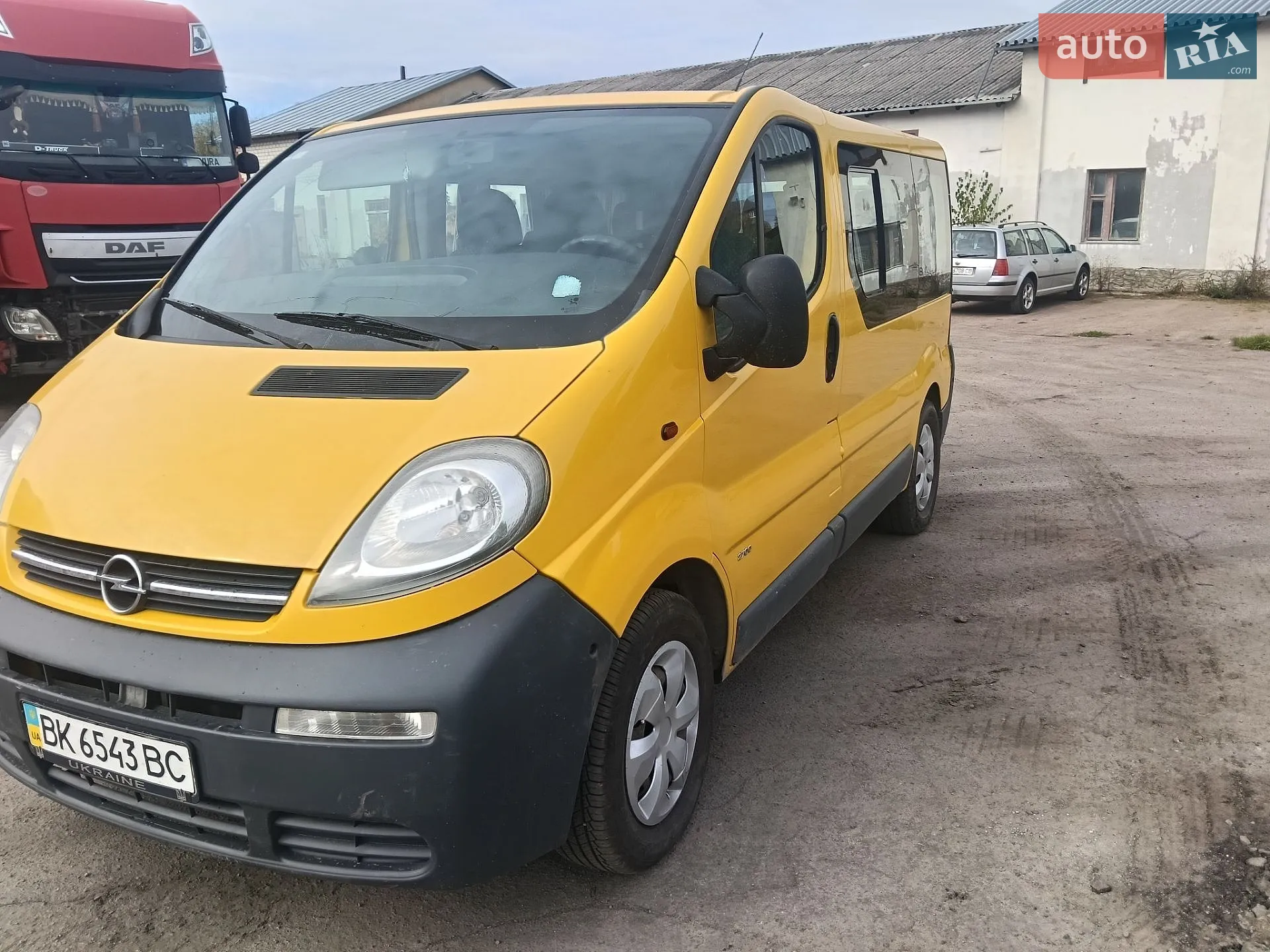 Opel Vivaro, 2004