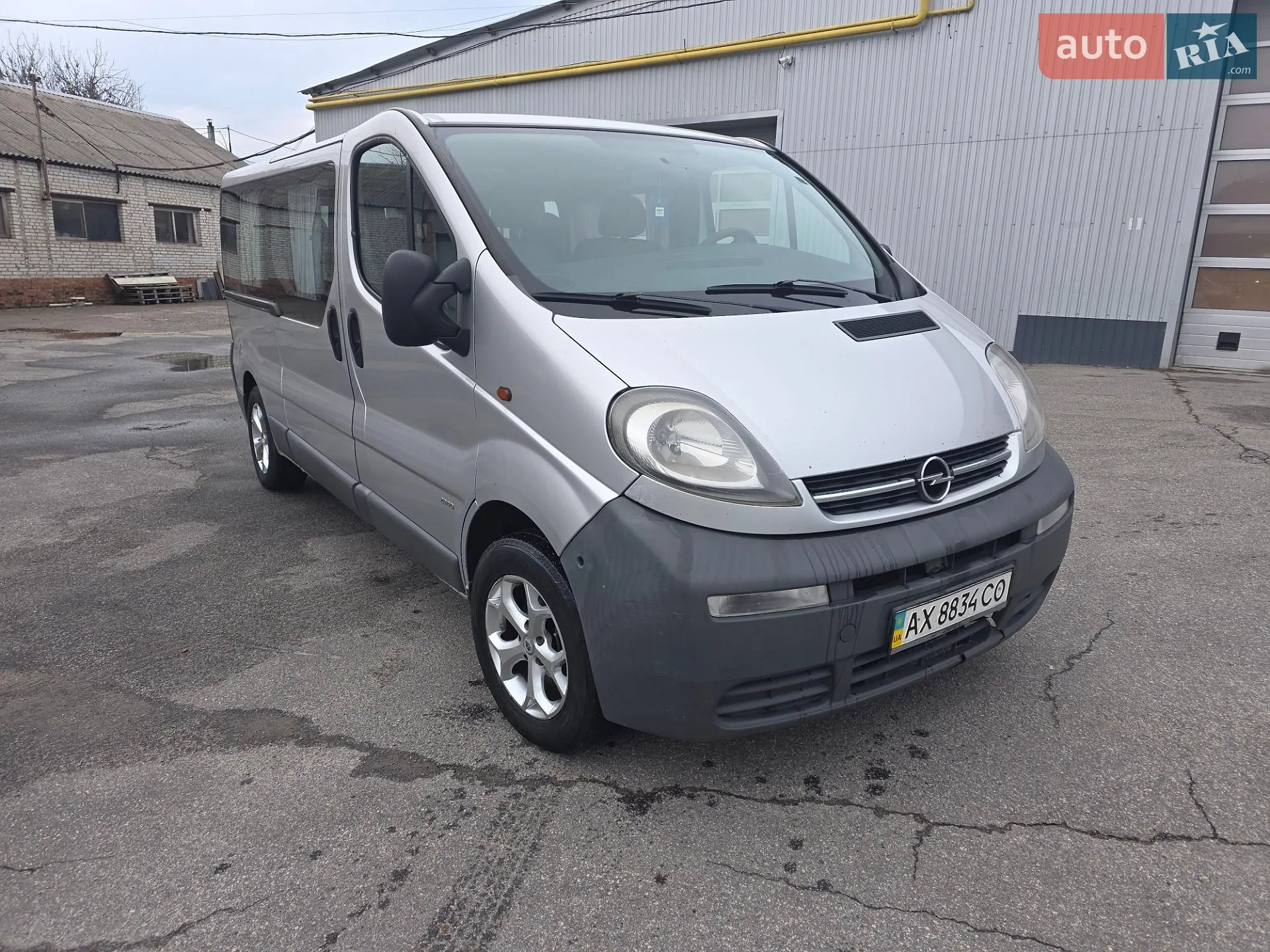 Opel Vivaro, 2004