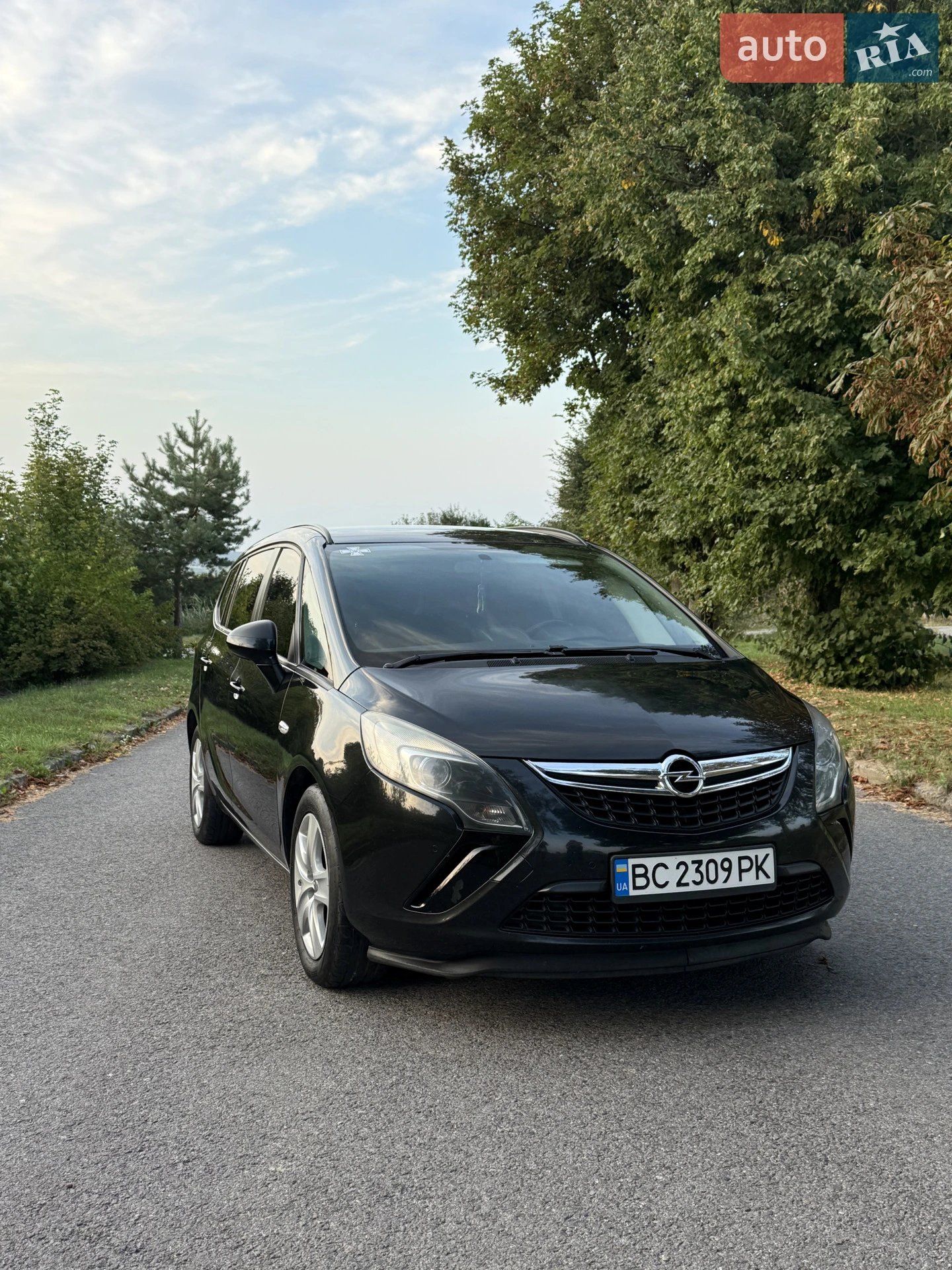 Opel Zafira Tourer, 2012