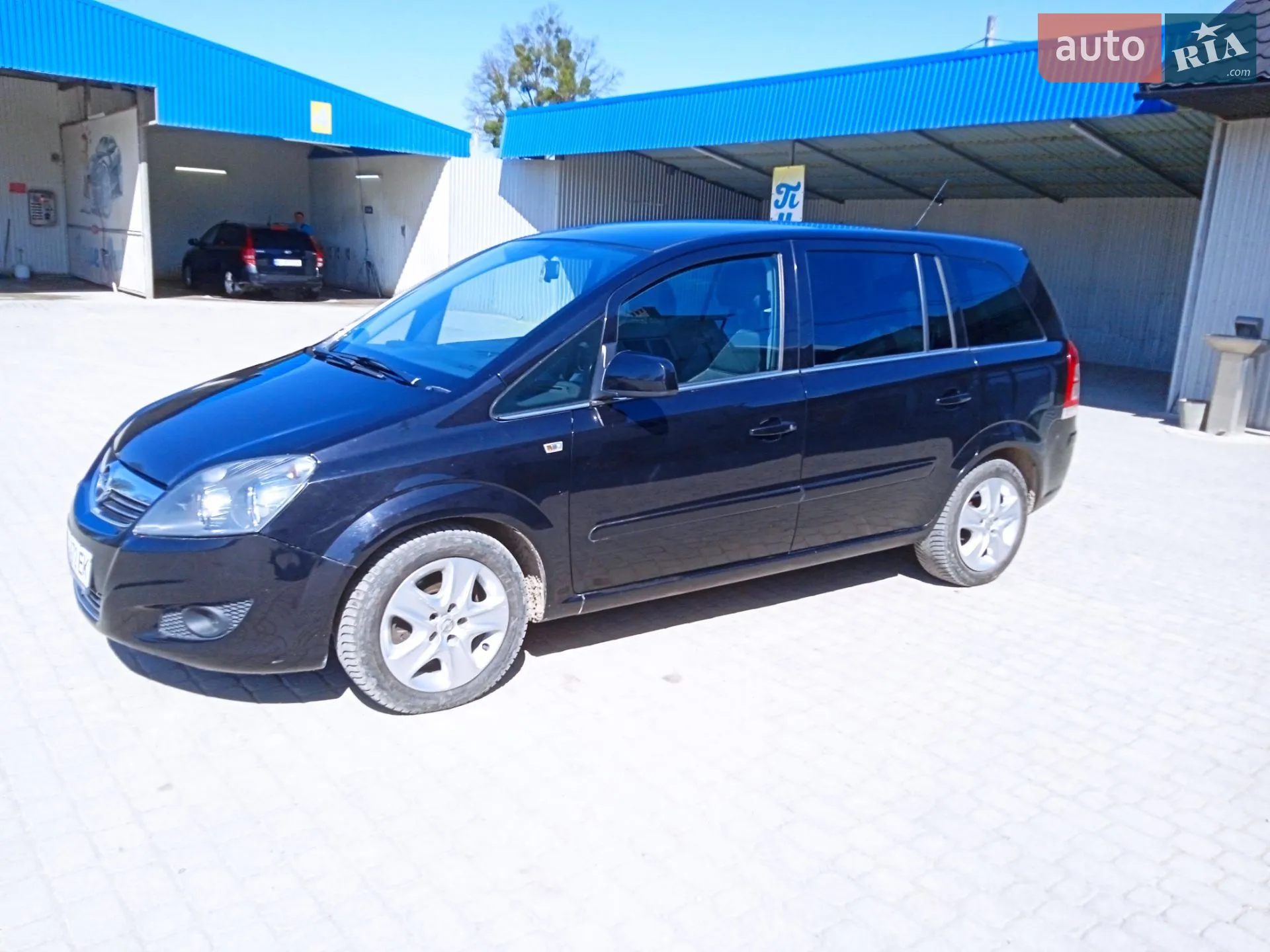 Opel Zafira, 2011