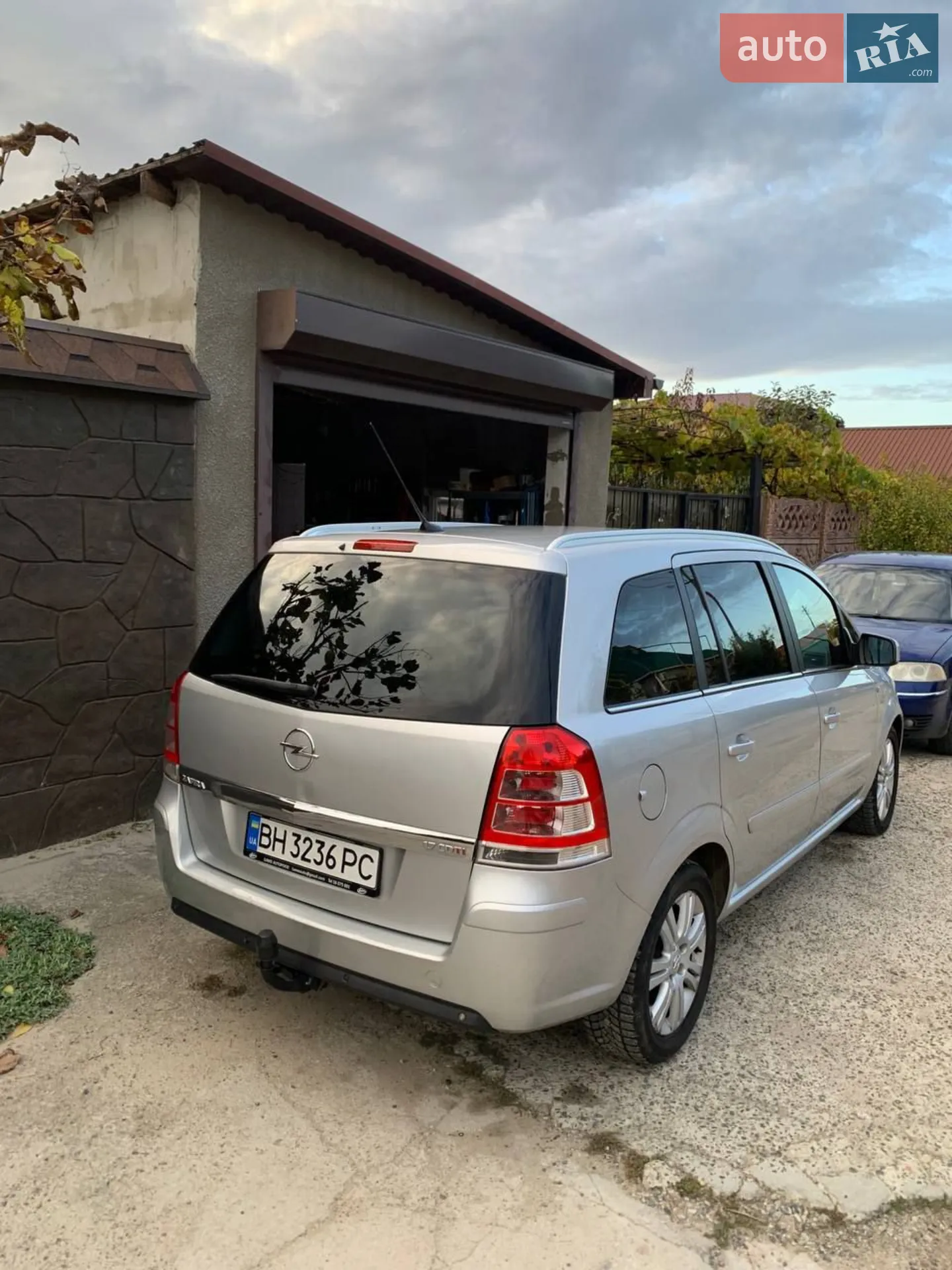 Opel Zafira, 2011