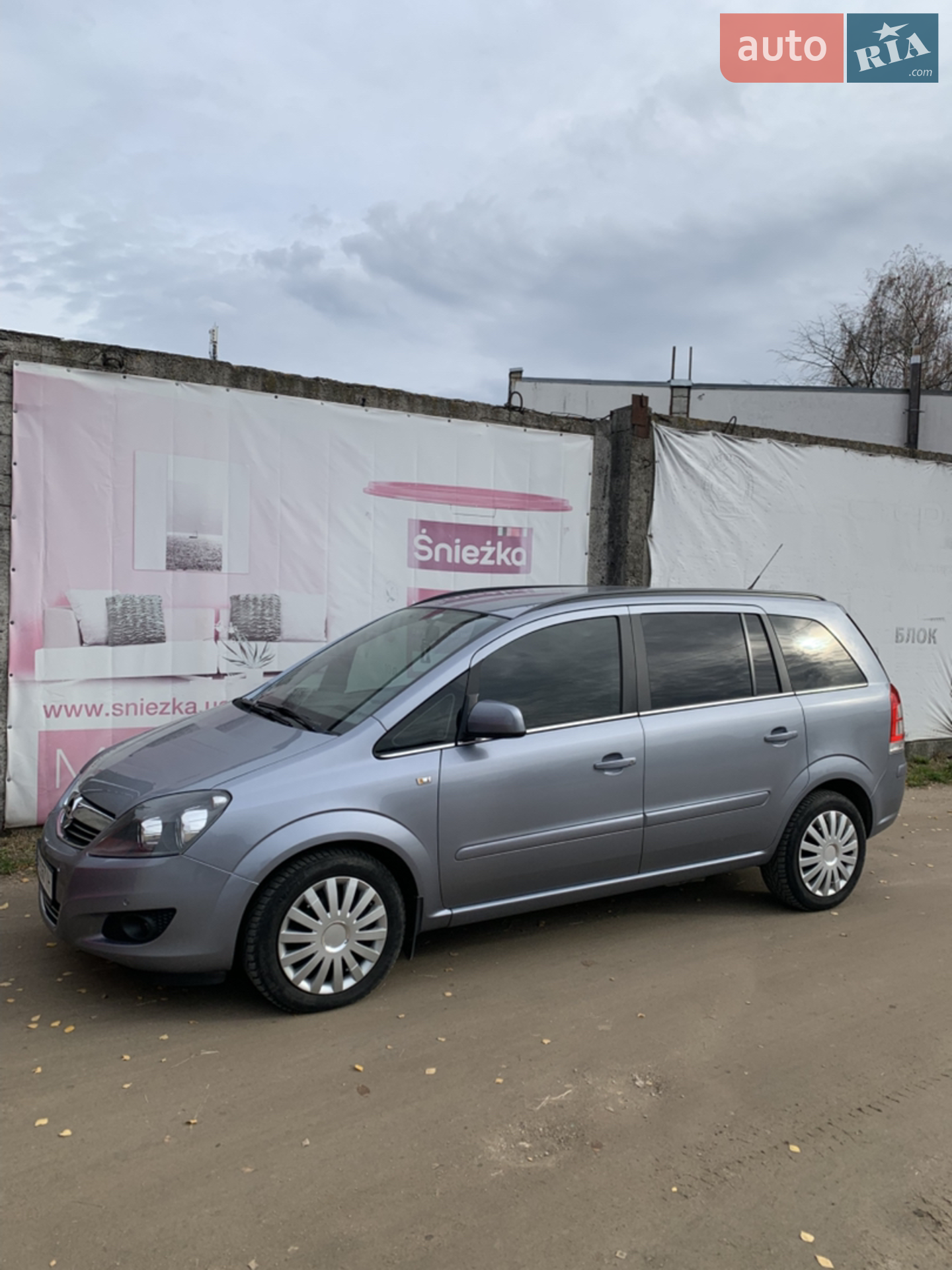 Opel Zafira, 2011