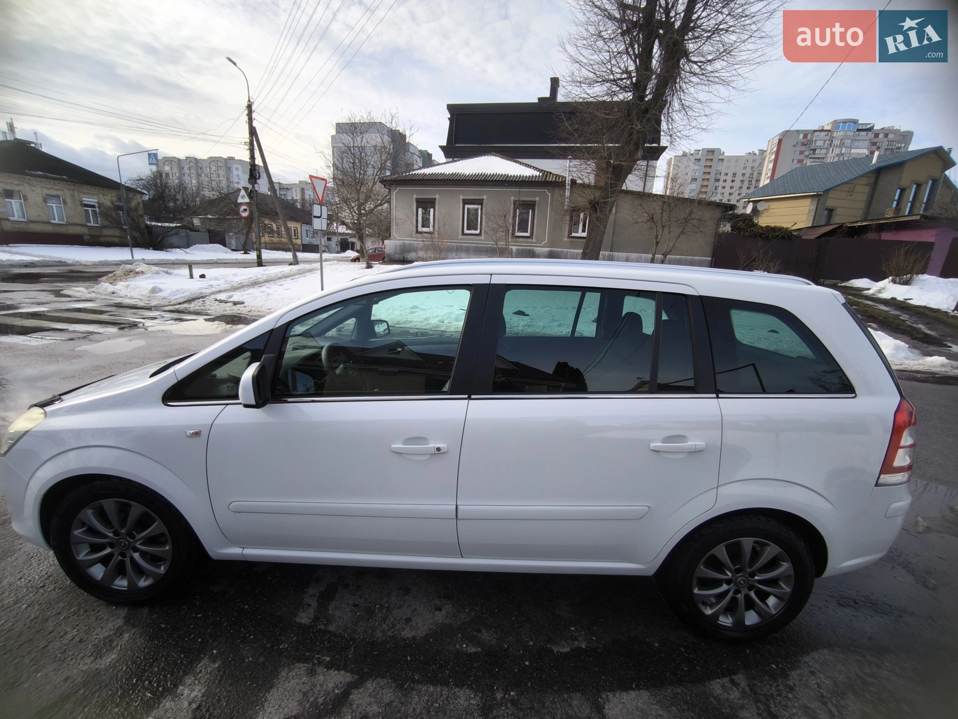 Opel Zafira, 2010