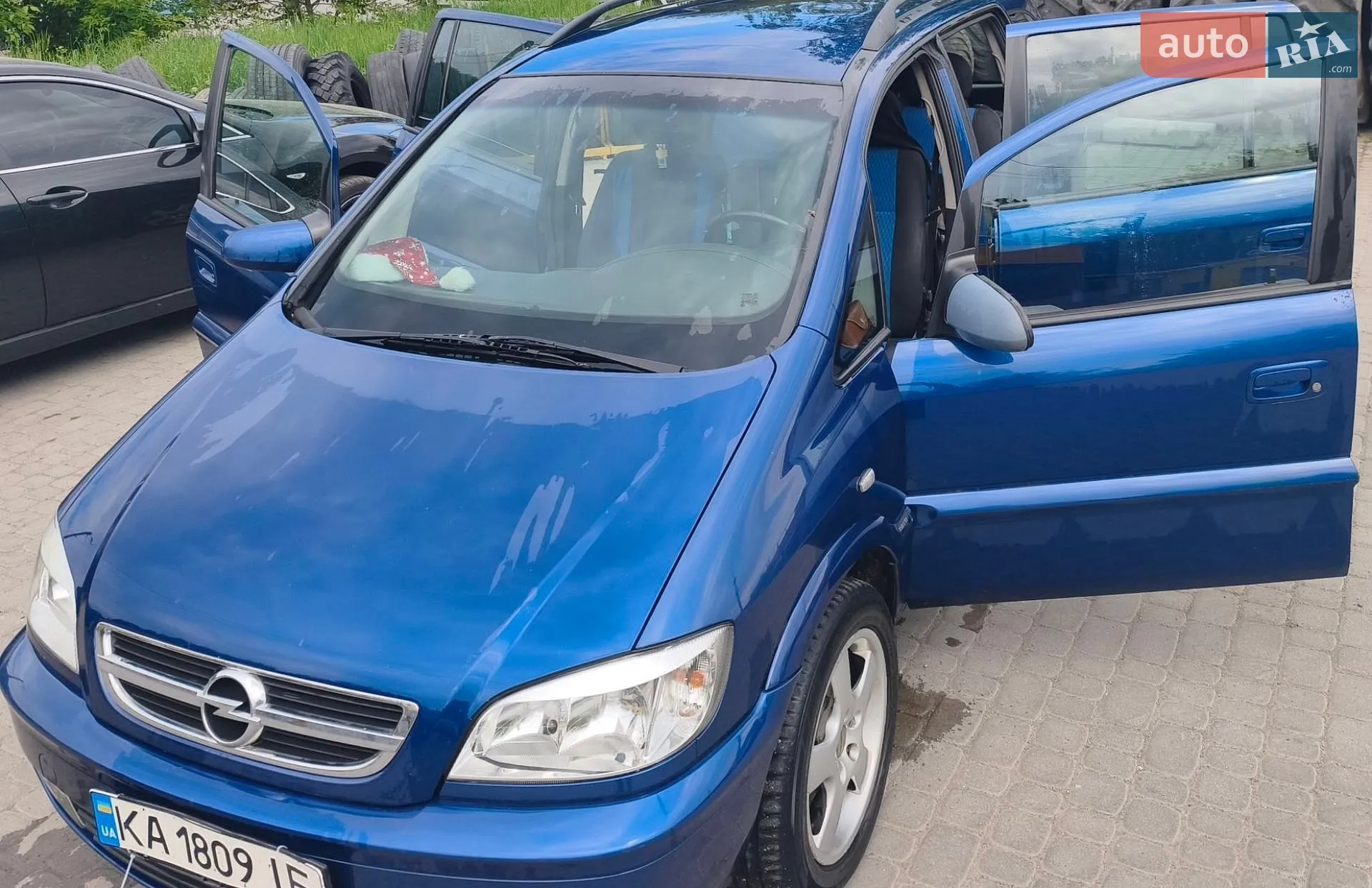 Opel Zafira, 2004