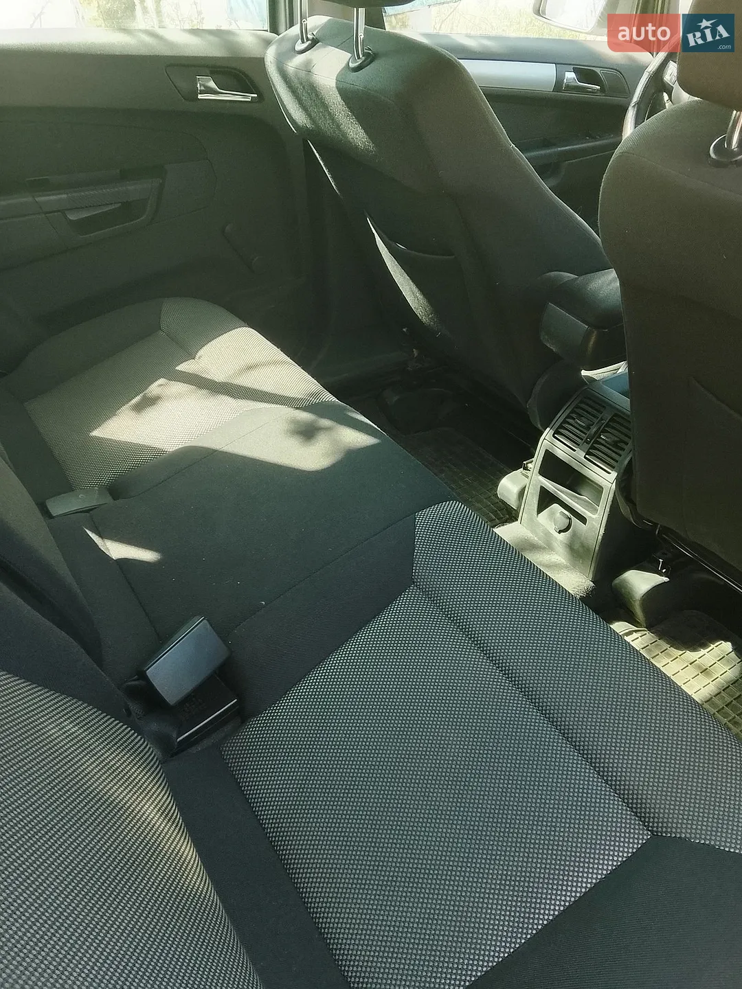 Opel Zafira, 2011