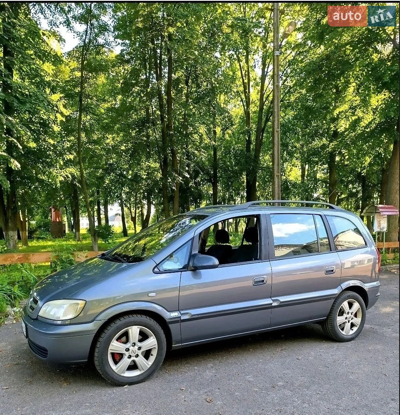 Opel Zafira, 2004