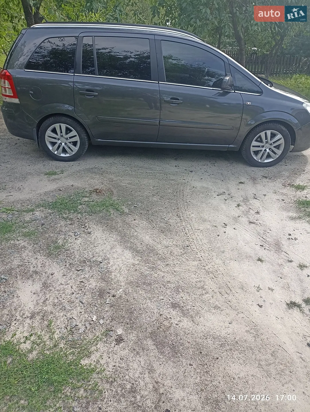 Opel Zafira, 2011