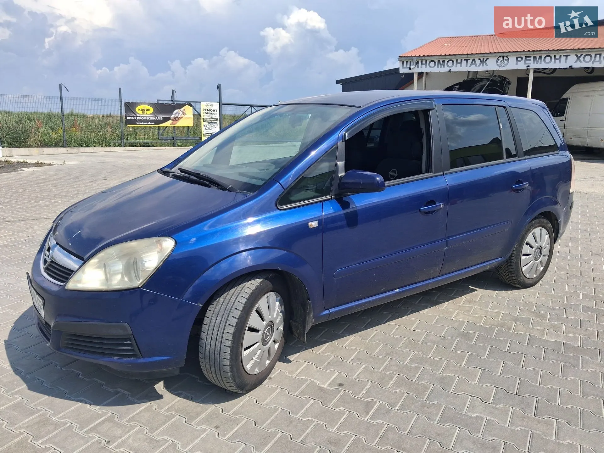Opel Zafira, 2005