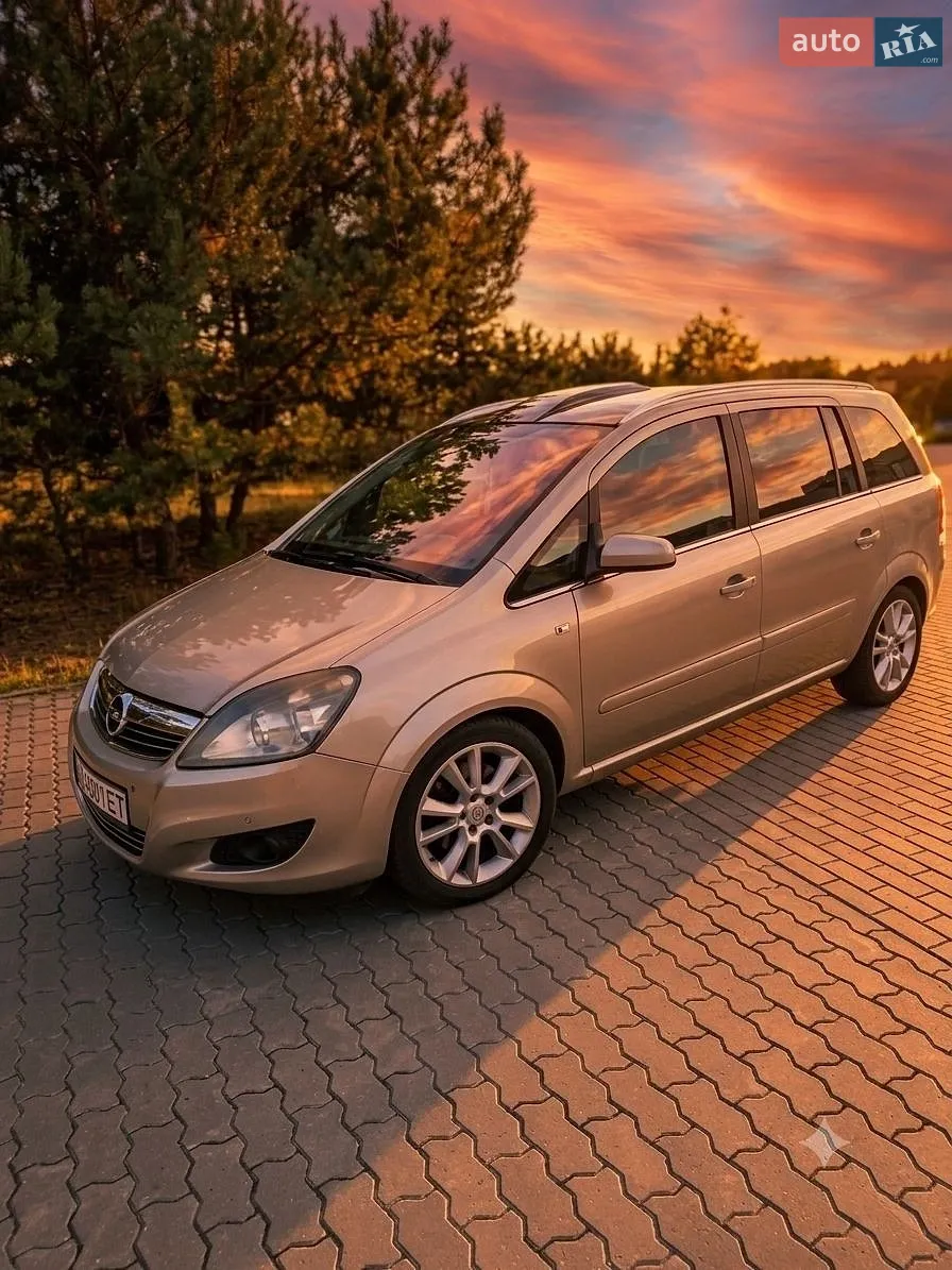 Opel Zafira, 2009