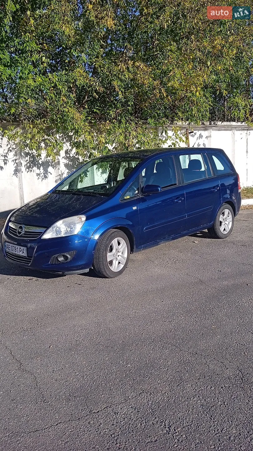 Opel Zafira, 2009