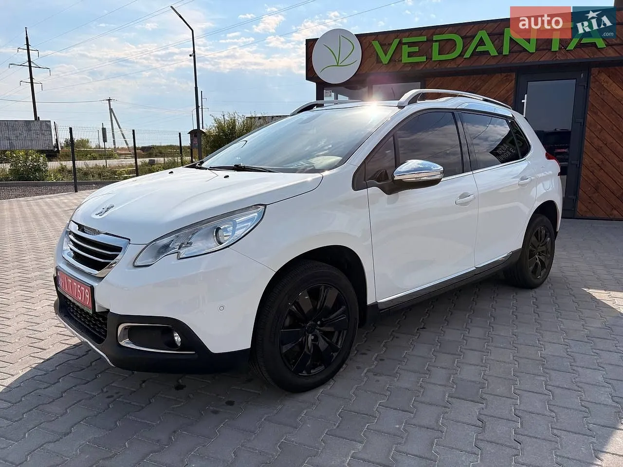 Peugeot 2008, 2015
