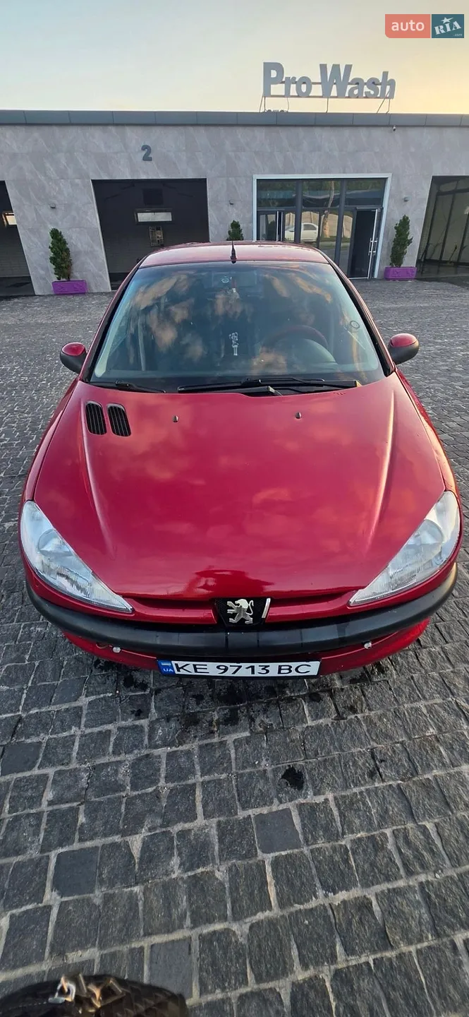 Peugeot 206, 2005