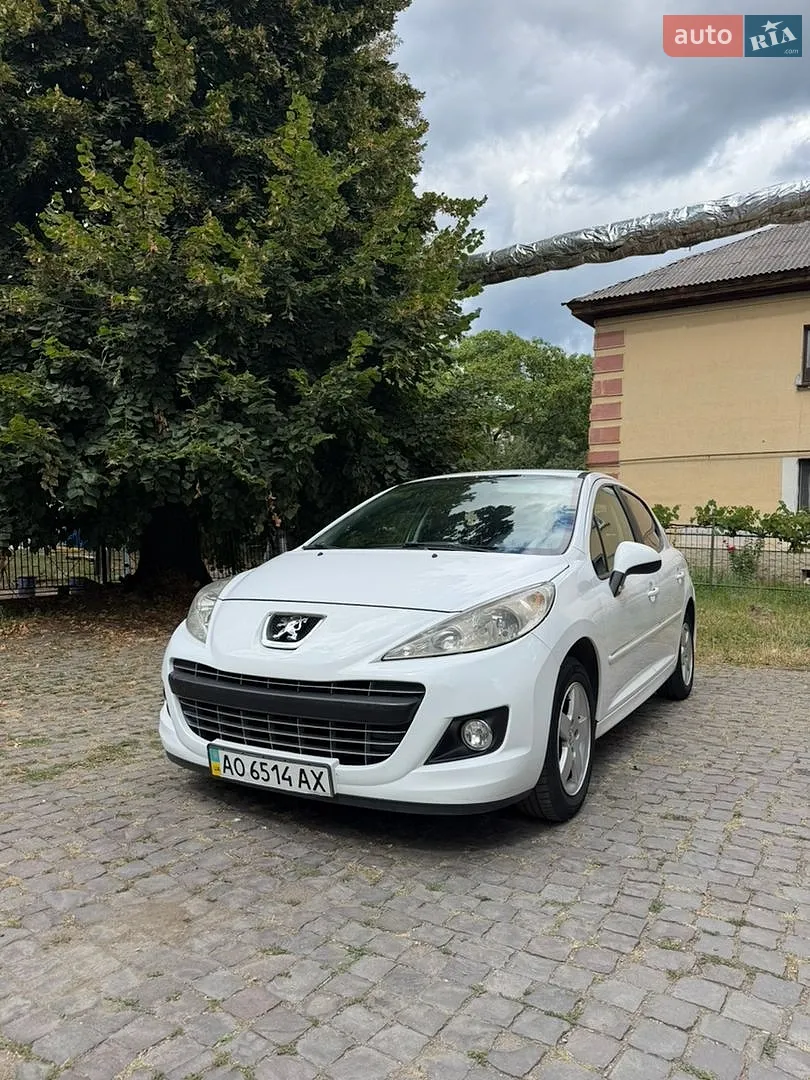 Peugeot 207, 2010