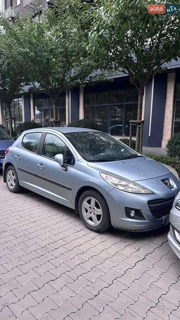 Peugeot 207, 2010