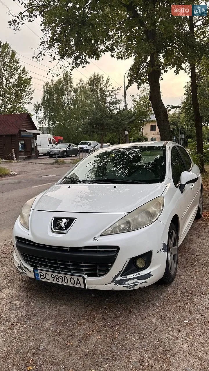 Peugeot 207, 2011