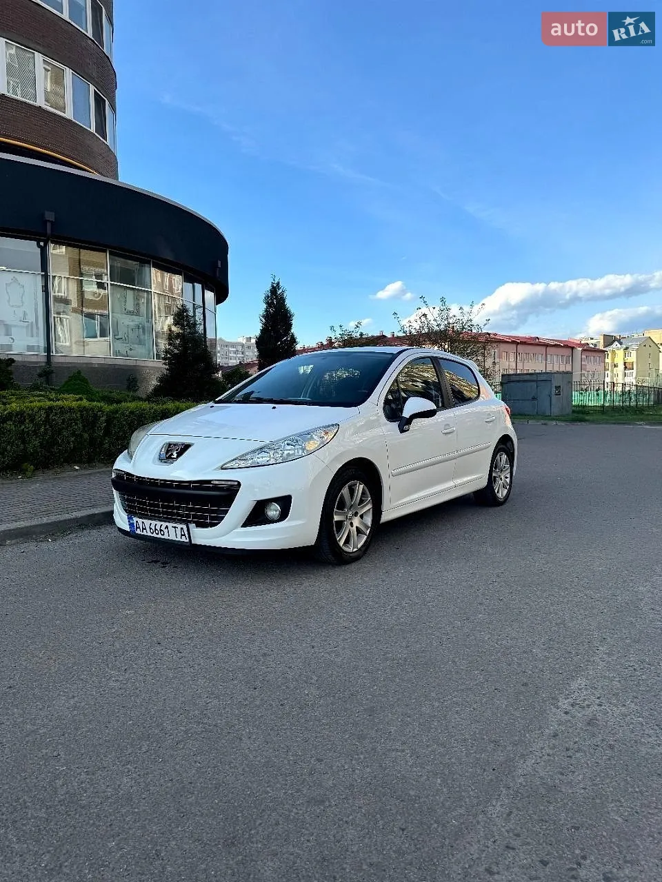 Peugeot 207, 2012