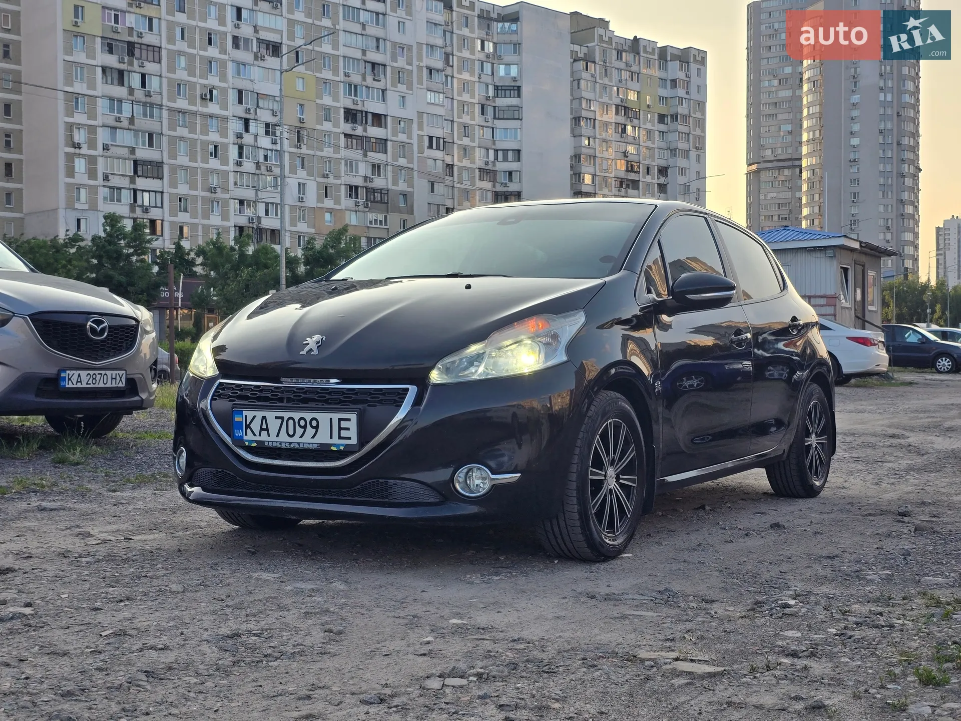 Peugeot 208, 2012
