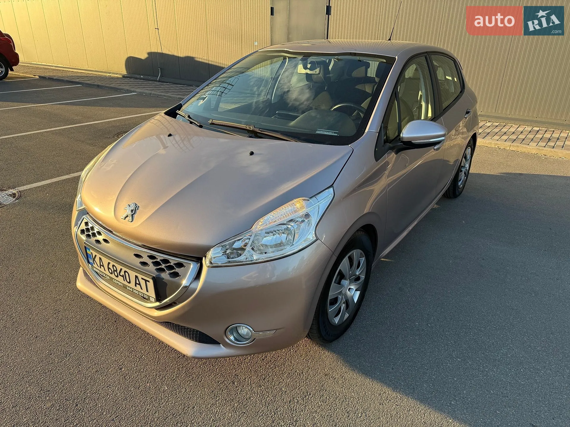 Peugeot 208, 2013