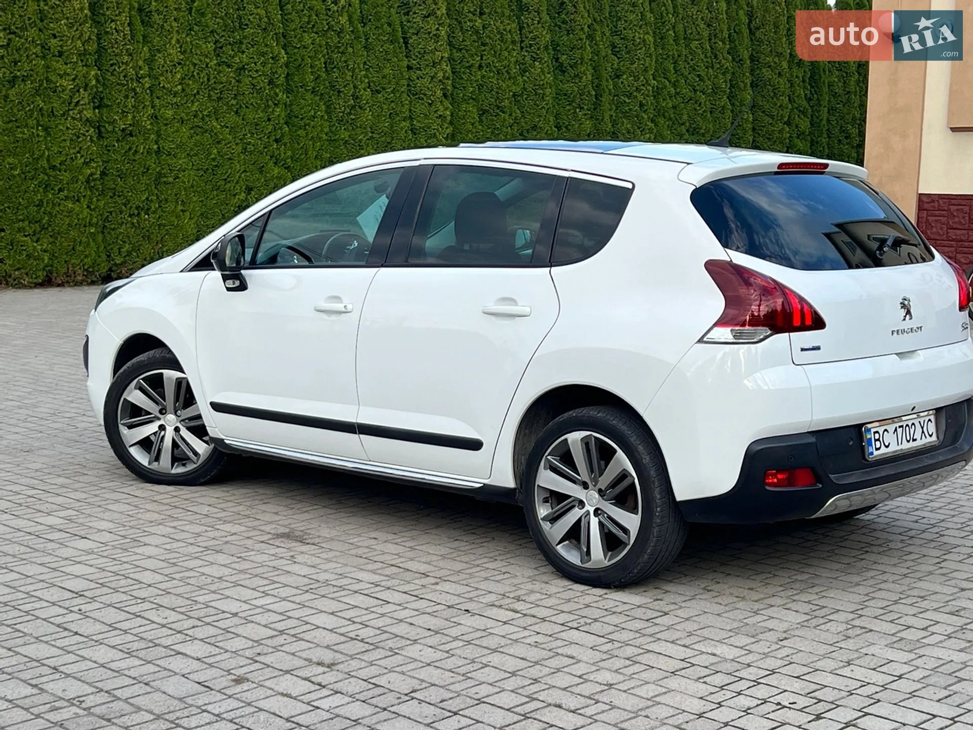 Peugeot 3008, 2015