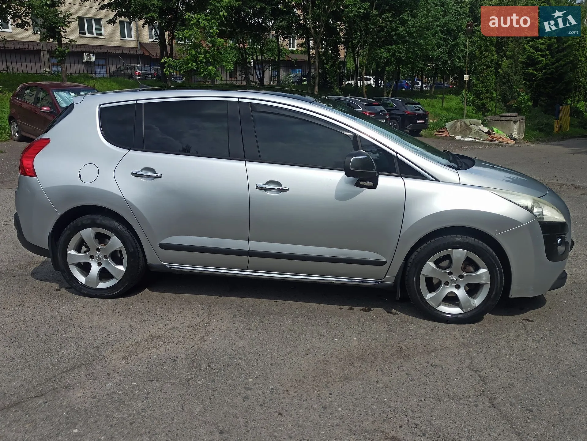 Peugeot 3008, 2011