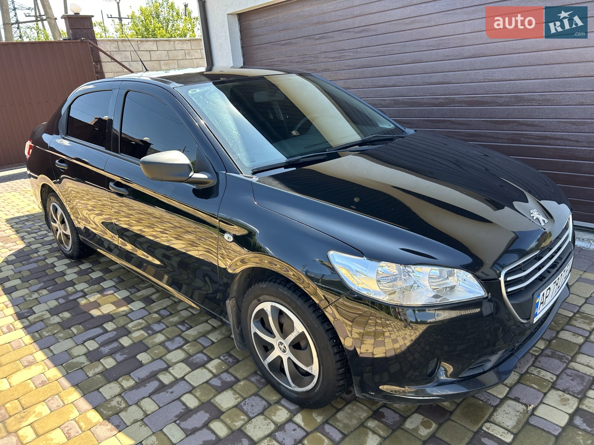 Peugeot 301, 2016