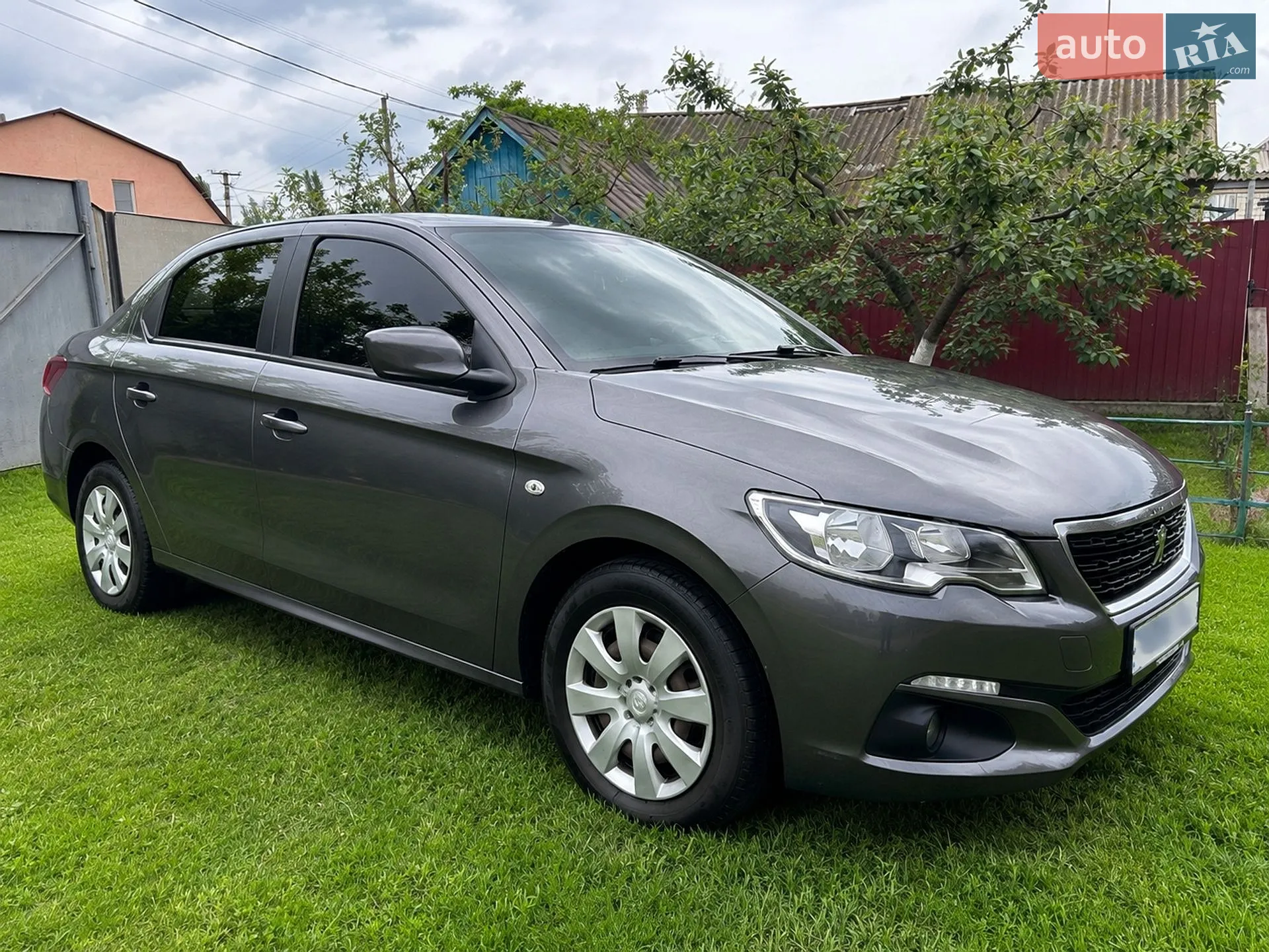 Peugeot 301, 2018