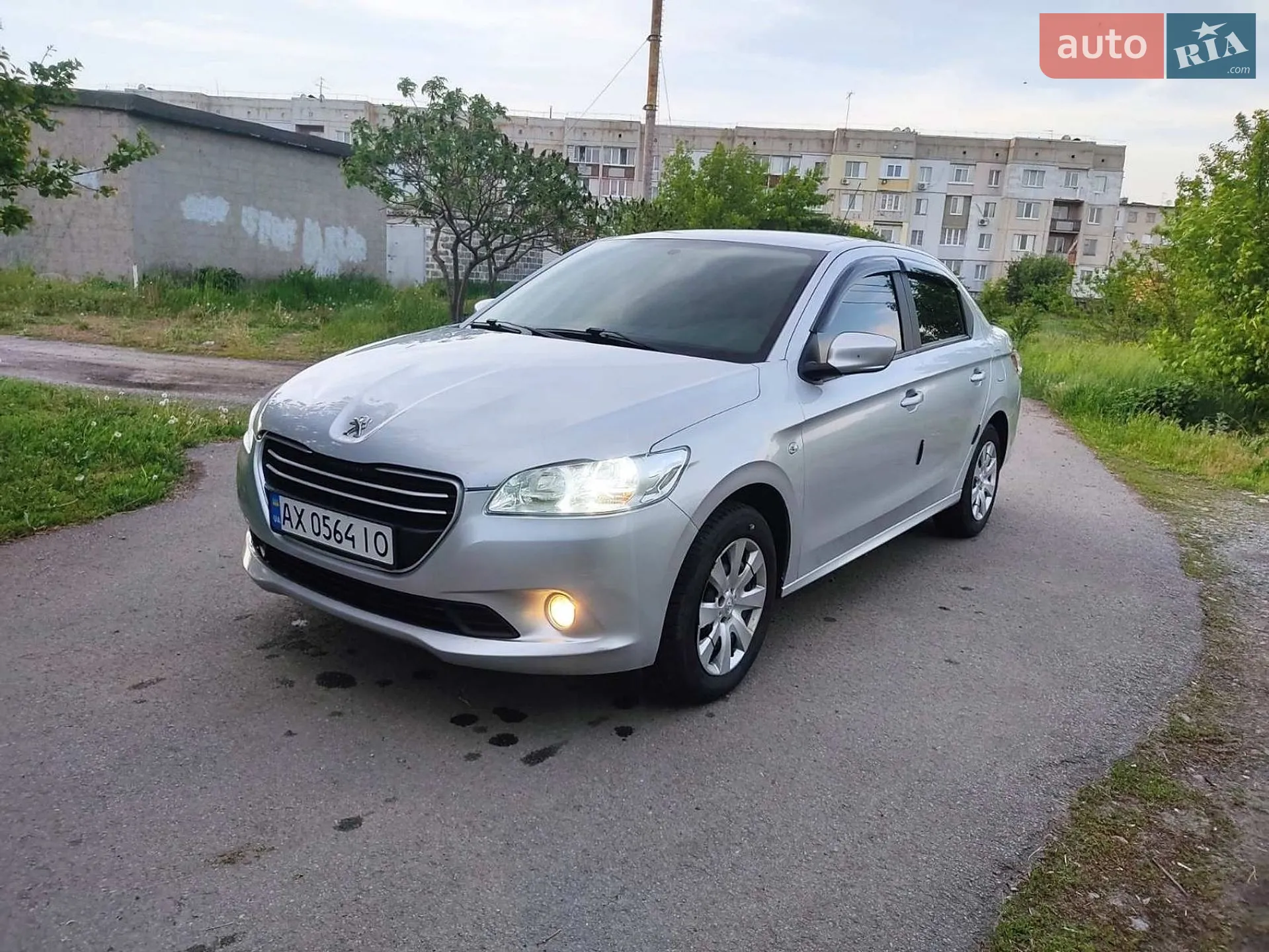 Peugeot 301, 2016