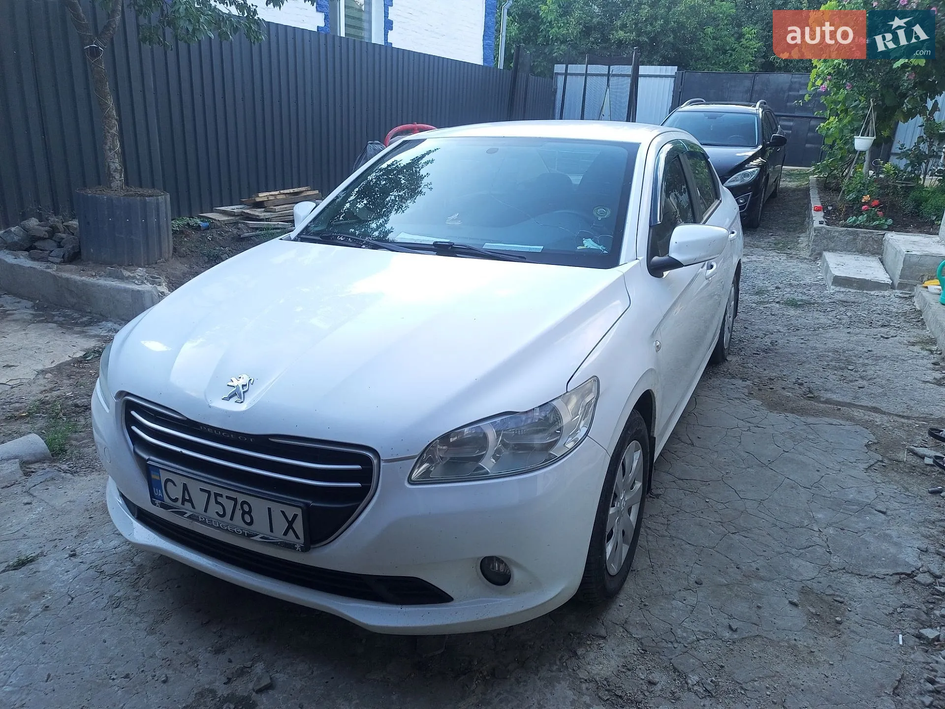 Peugeot 301, 2013