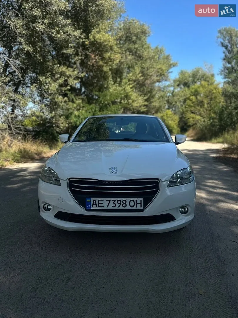Peugeot 301, 2016