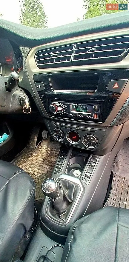Peugeot 301, 2016