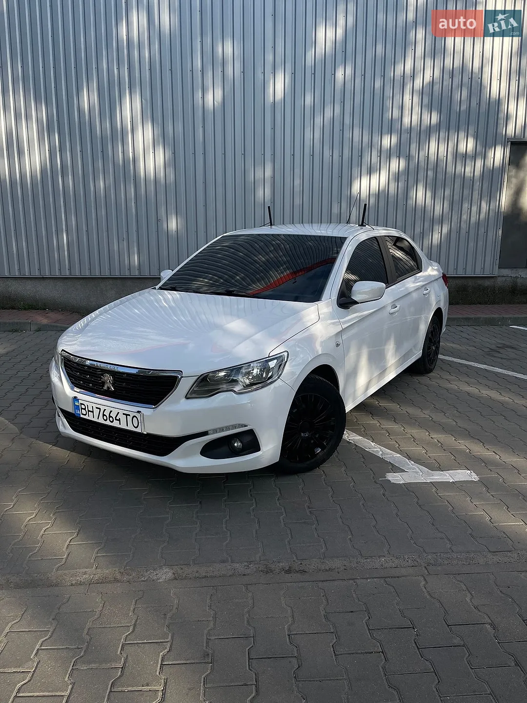 Peugeot 301, 2019