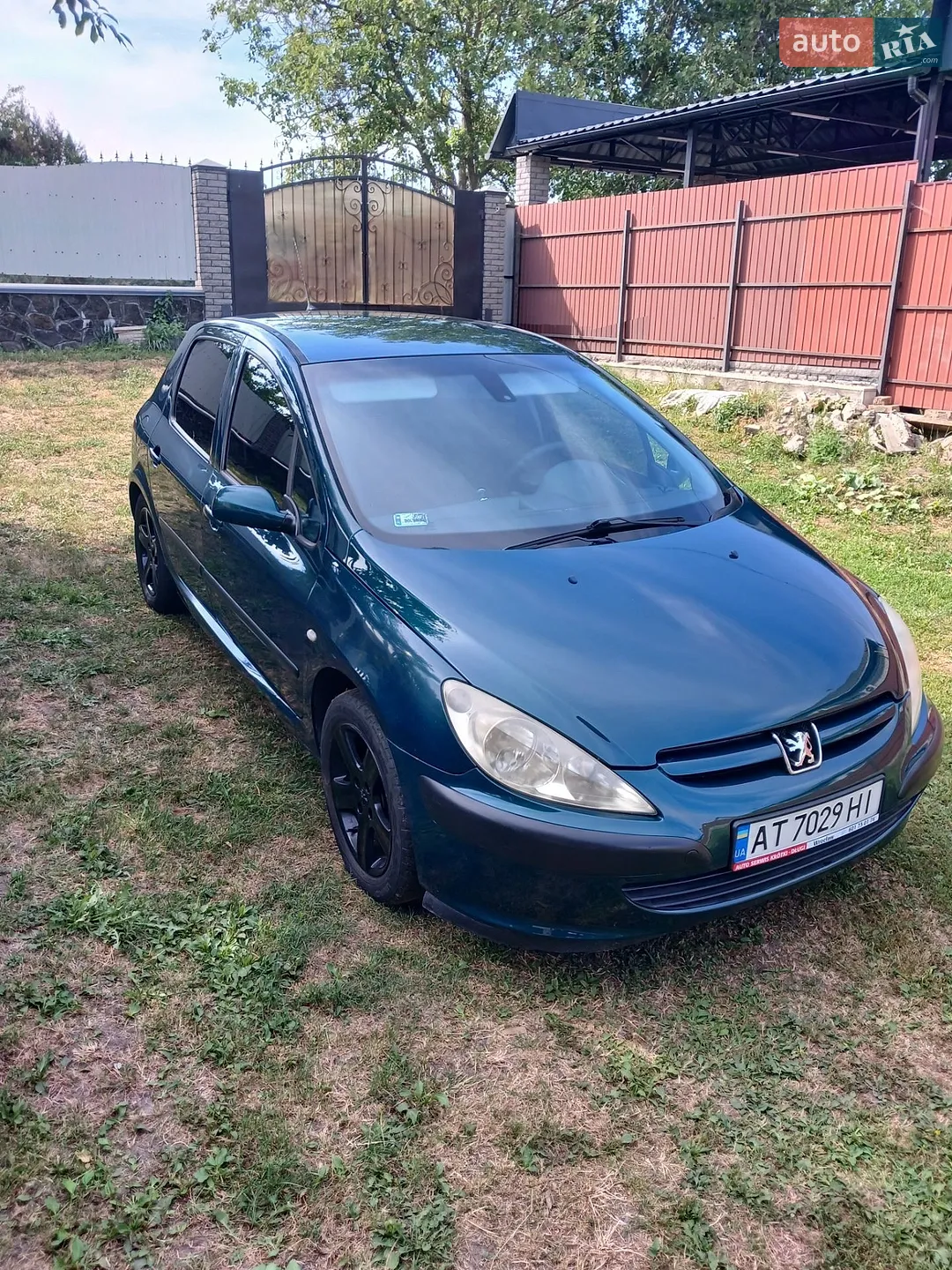 Peugeot 307, 2001