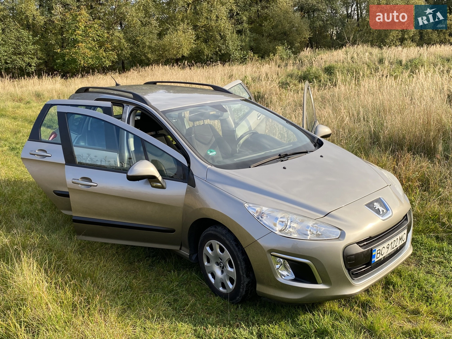 Peugeot 308, 2011