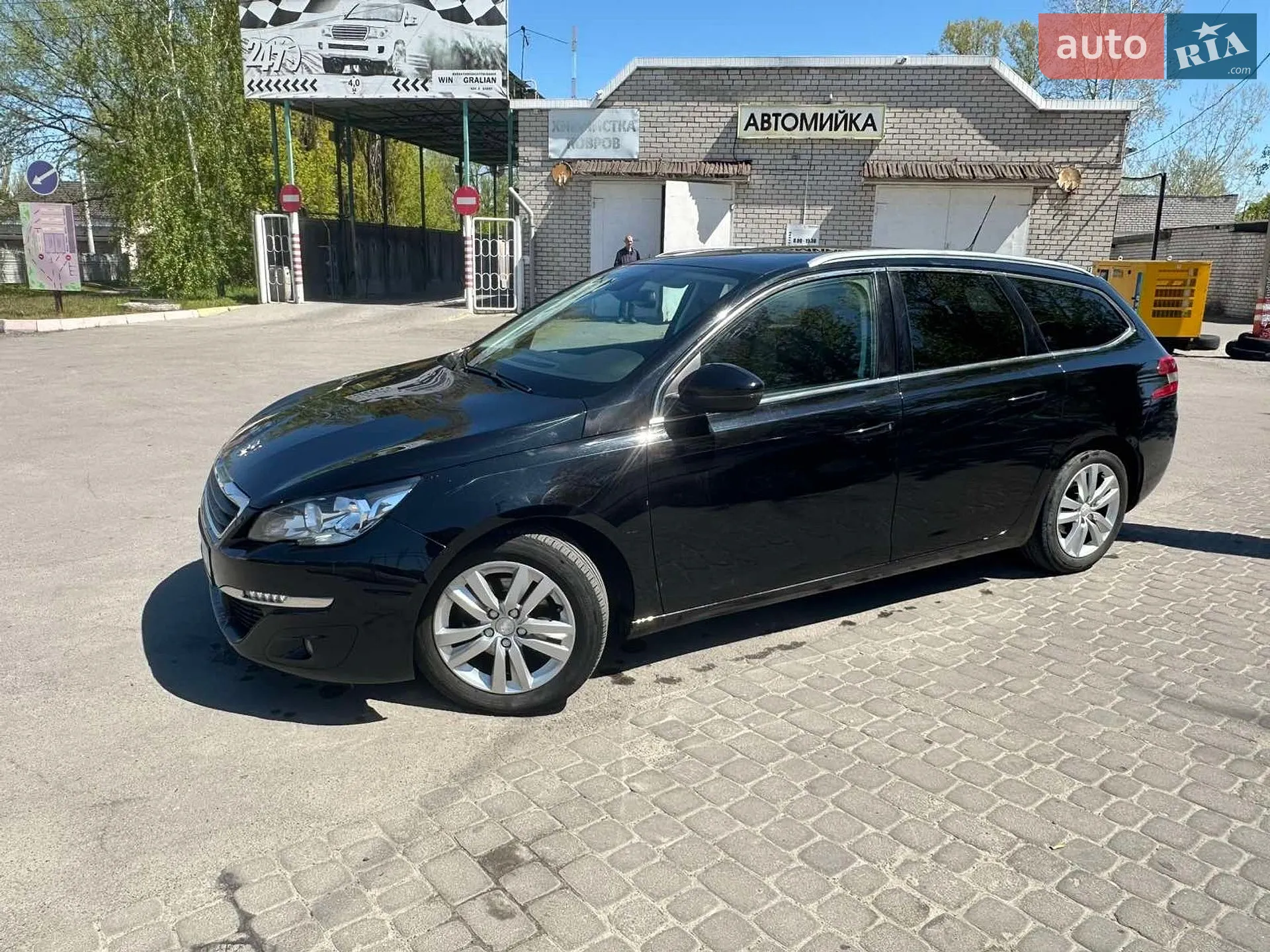 Peugeot 308, 2015